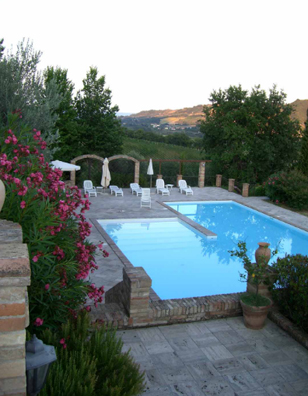 2014_marche_G.jpg 2014_marche_G.jpg